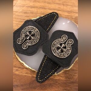 Set of 2 hair clips cross new